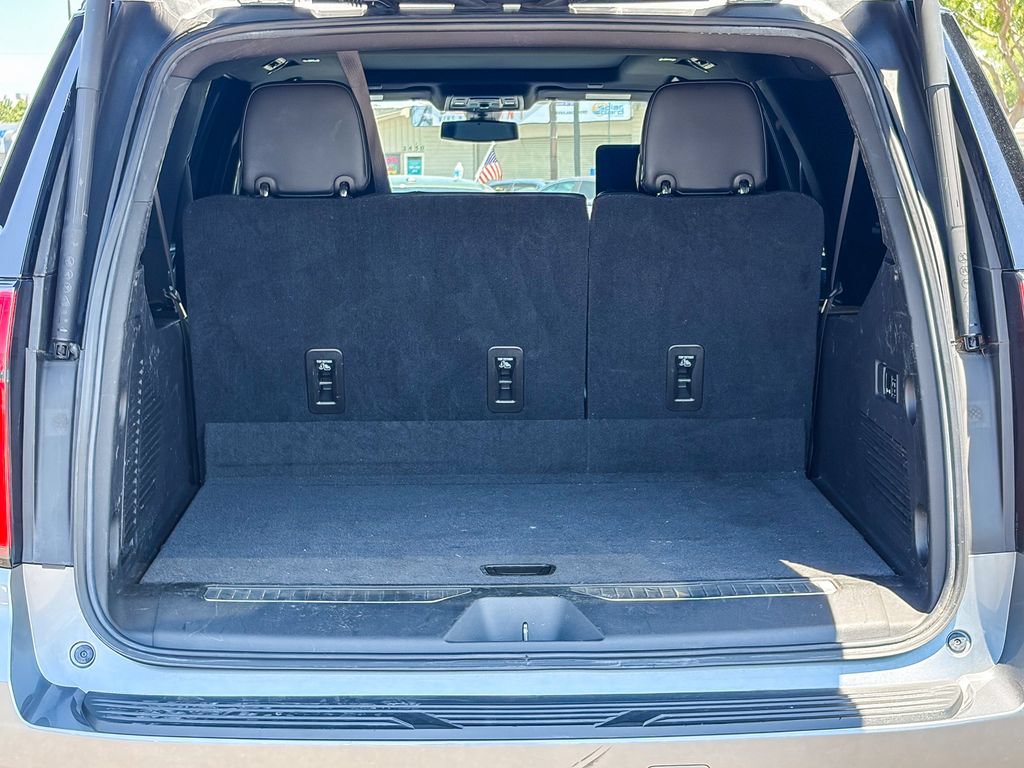 Used 2021 Chevrolet Suburban RST w/ Luxury Package AWD/4WD image 54