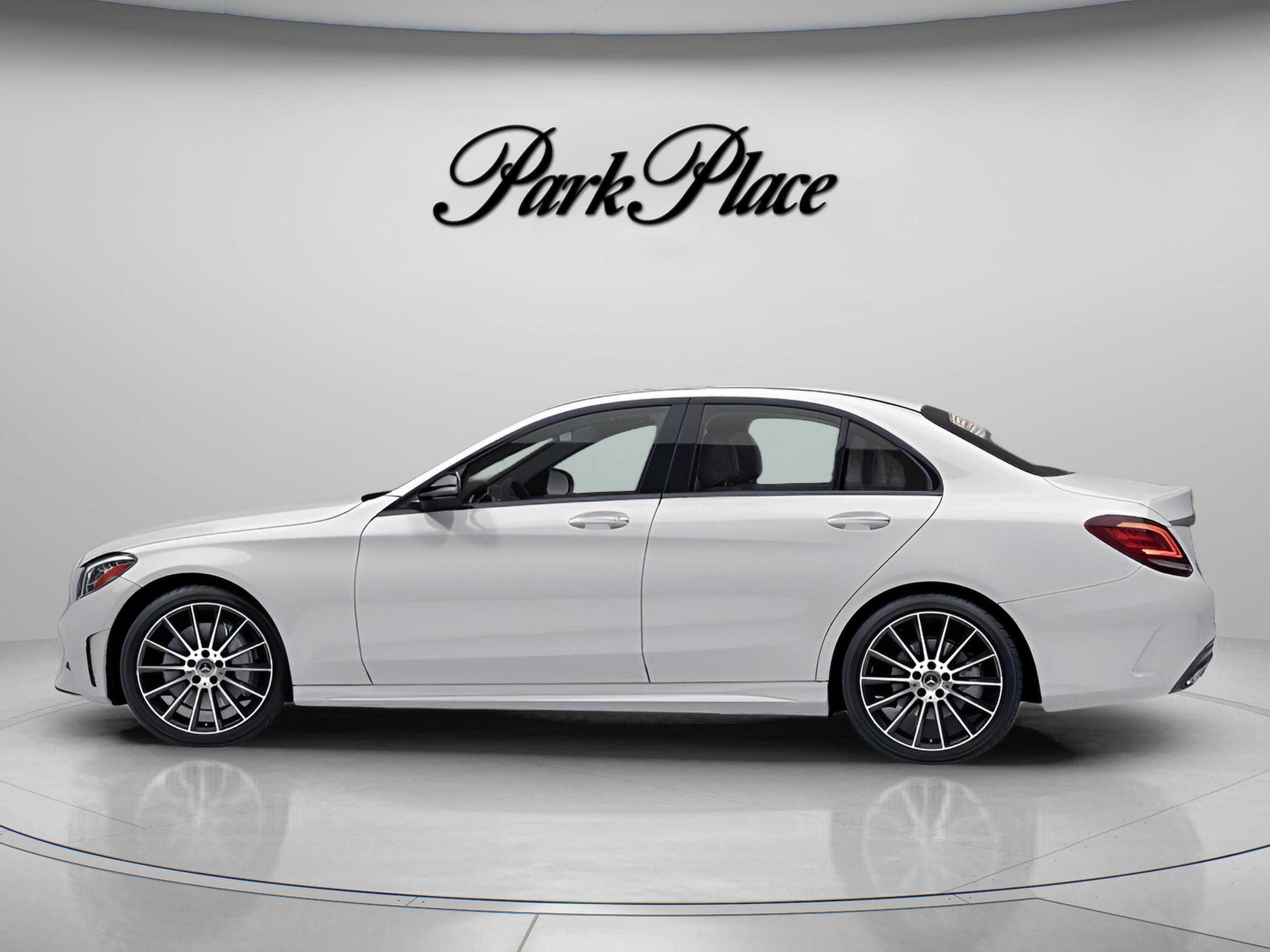 Used 2019 Mercedes-Benz C 300 Sedan image 8
