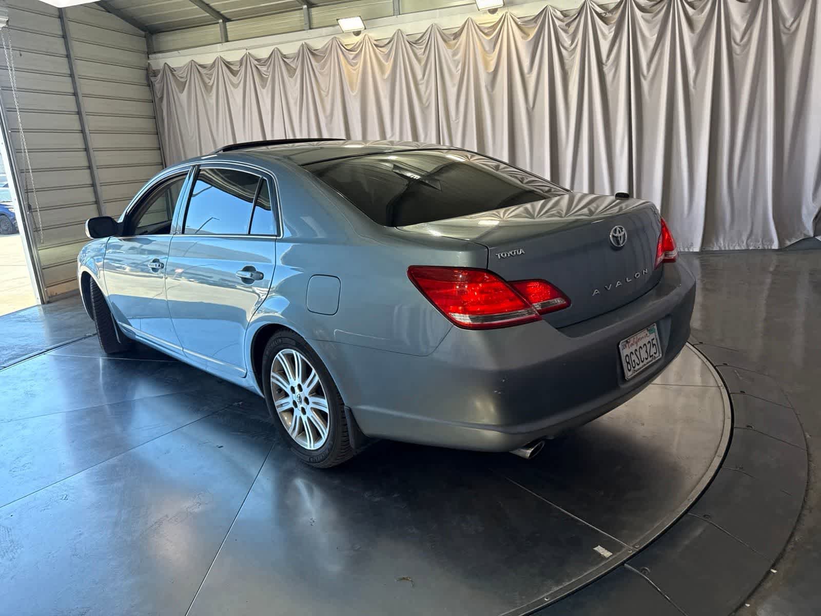 Used 2005 Toyota Avalon Limited FWD image 7