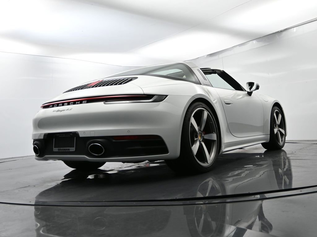 Certified 2021 Porsche 911 Targa 4S image 60