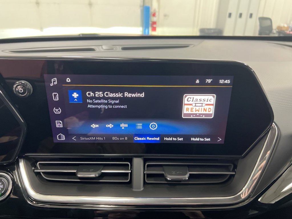 New 2026 Chevrolet Trax RS w/ Sunroof Package FWD image 14