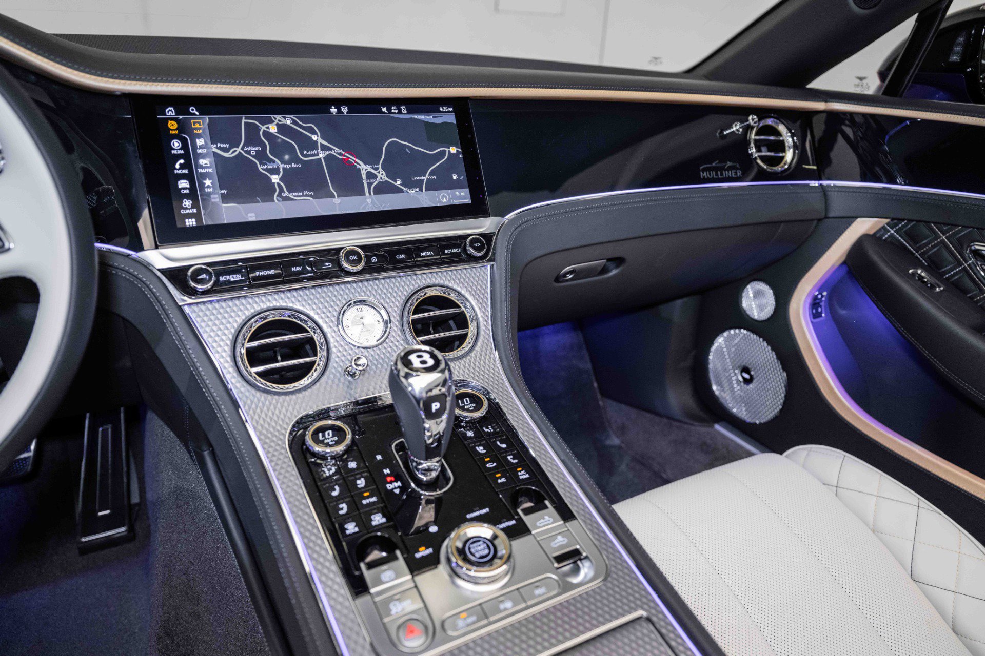 Used 2024 Bentley Continental GT Mulliner image 24