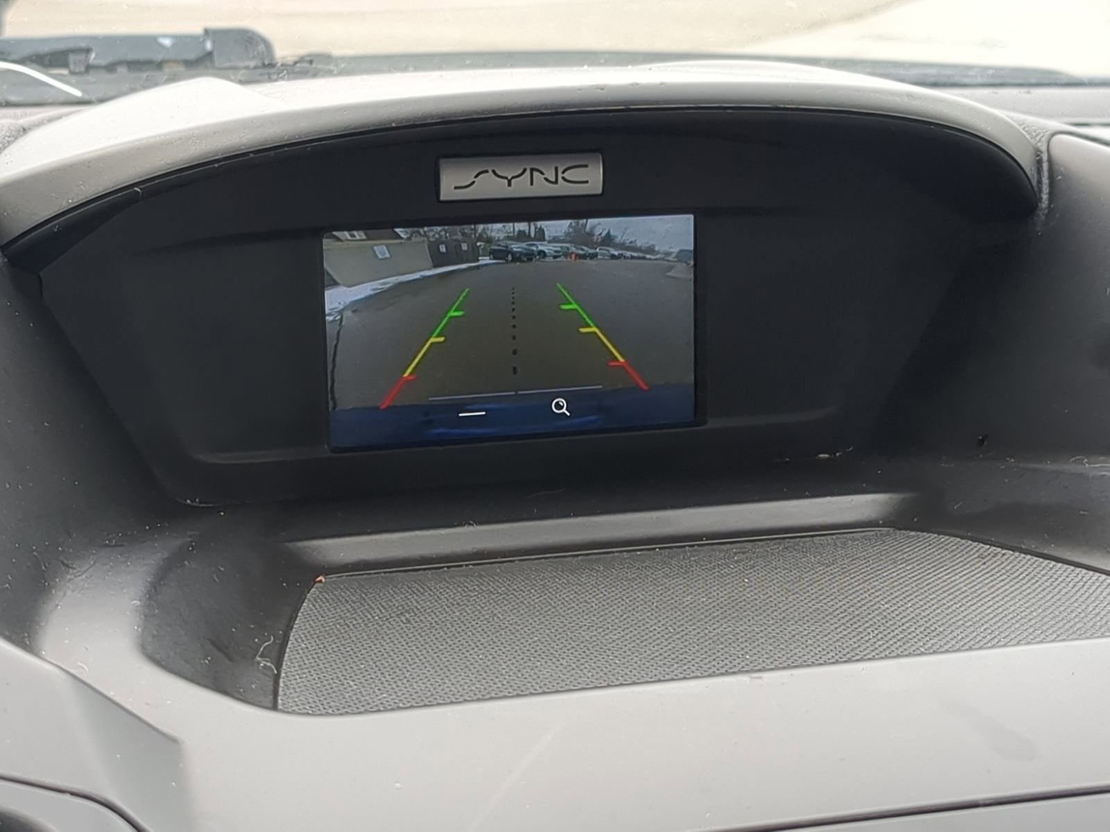 Used 2017 Ford Escape SE image 30