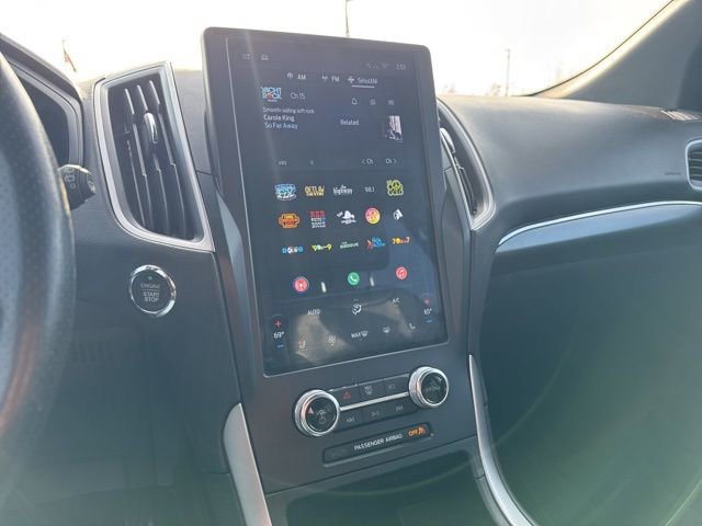 Used 2022 Ford Edge ST-Line image 12