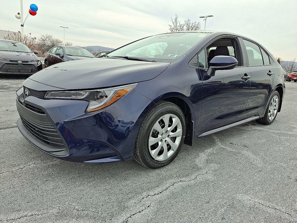 New 2026 Toyota Corolla LE FWD image 3