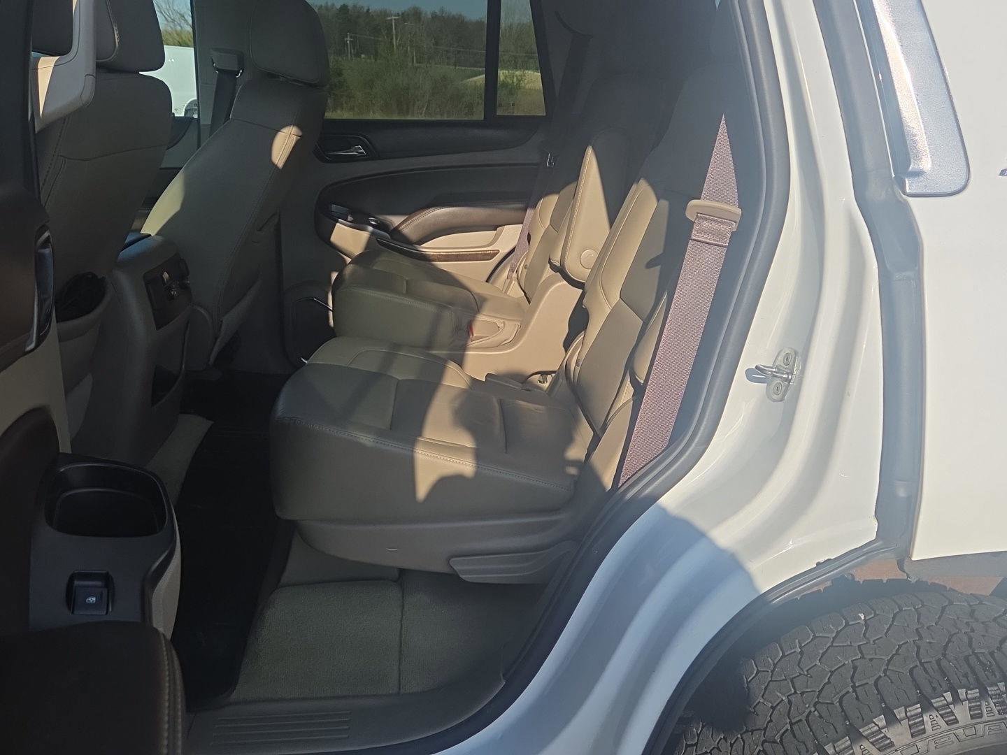 Used 2017 Chevrolet Tahoe LT w/ Off-Road Package AWD/4WD image 13