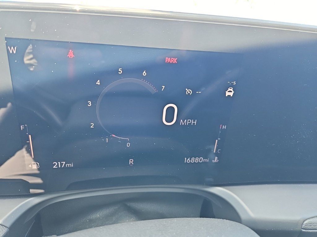 Used 2024 Buick Encore GX Preferred FWD image 18