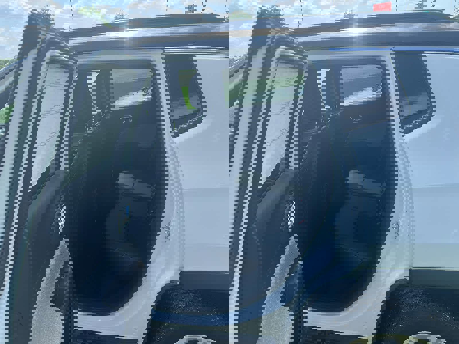 New 2025 Jeep Compass Latitude w/ Convenience Group image 31