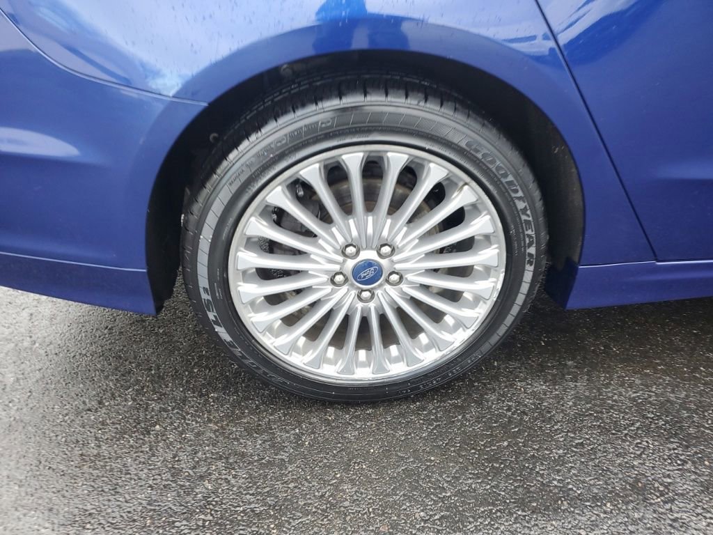 Used 2014 Ford Fusion Titanium image 11