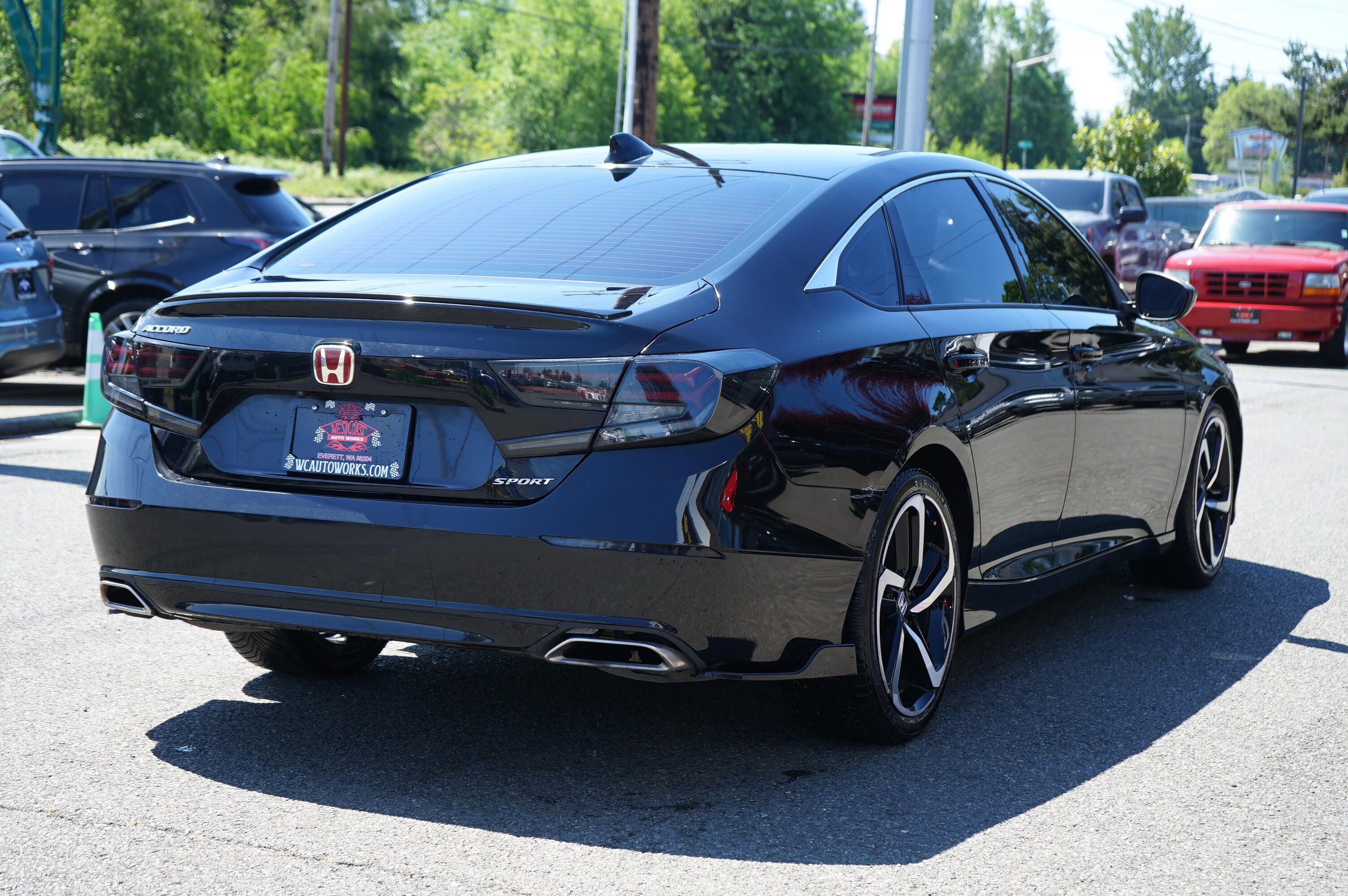 Used 2019 Honda Accord Sport image 5