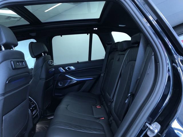 Used 2021 BMW X5 M50i w/ Executive Package image 21