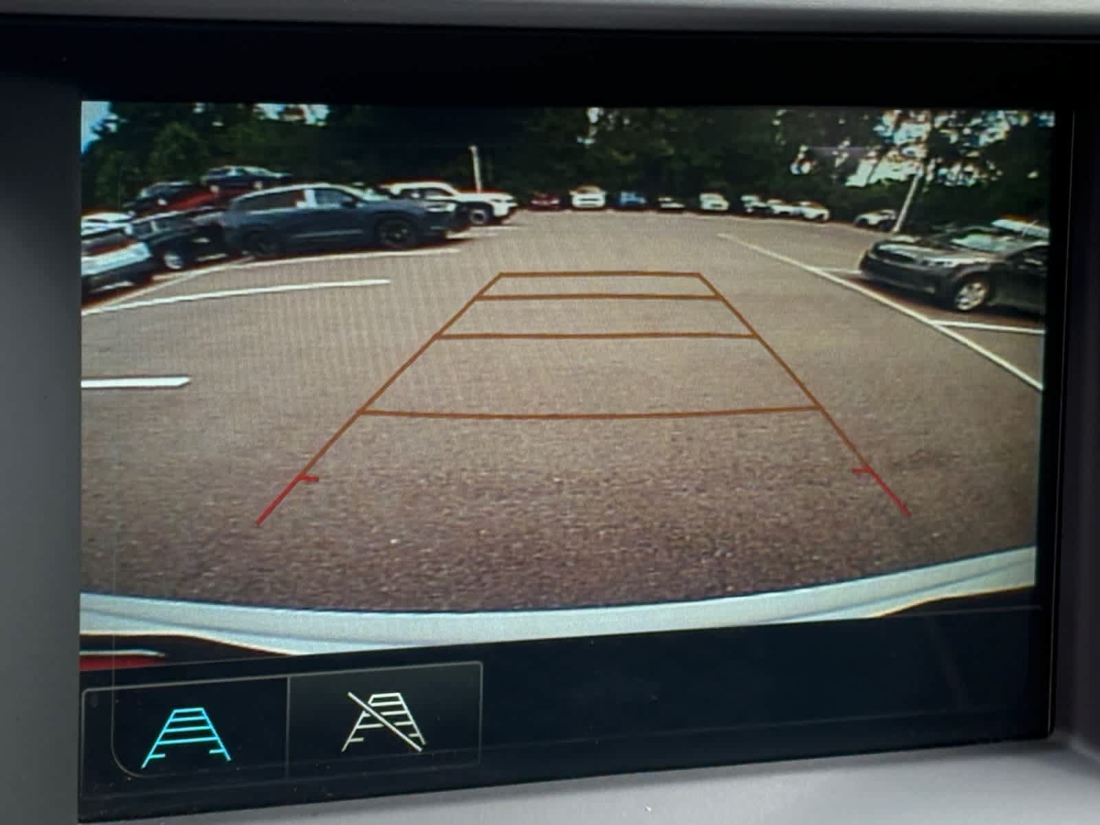 Used 2019 GMC Acadia SLE w/ Driver Alert Package I FWD image 24