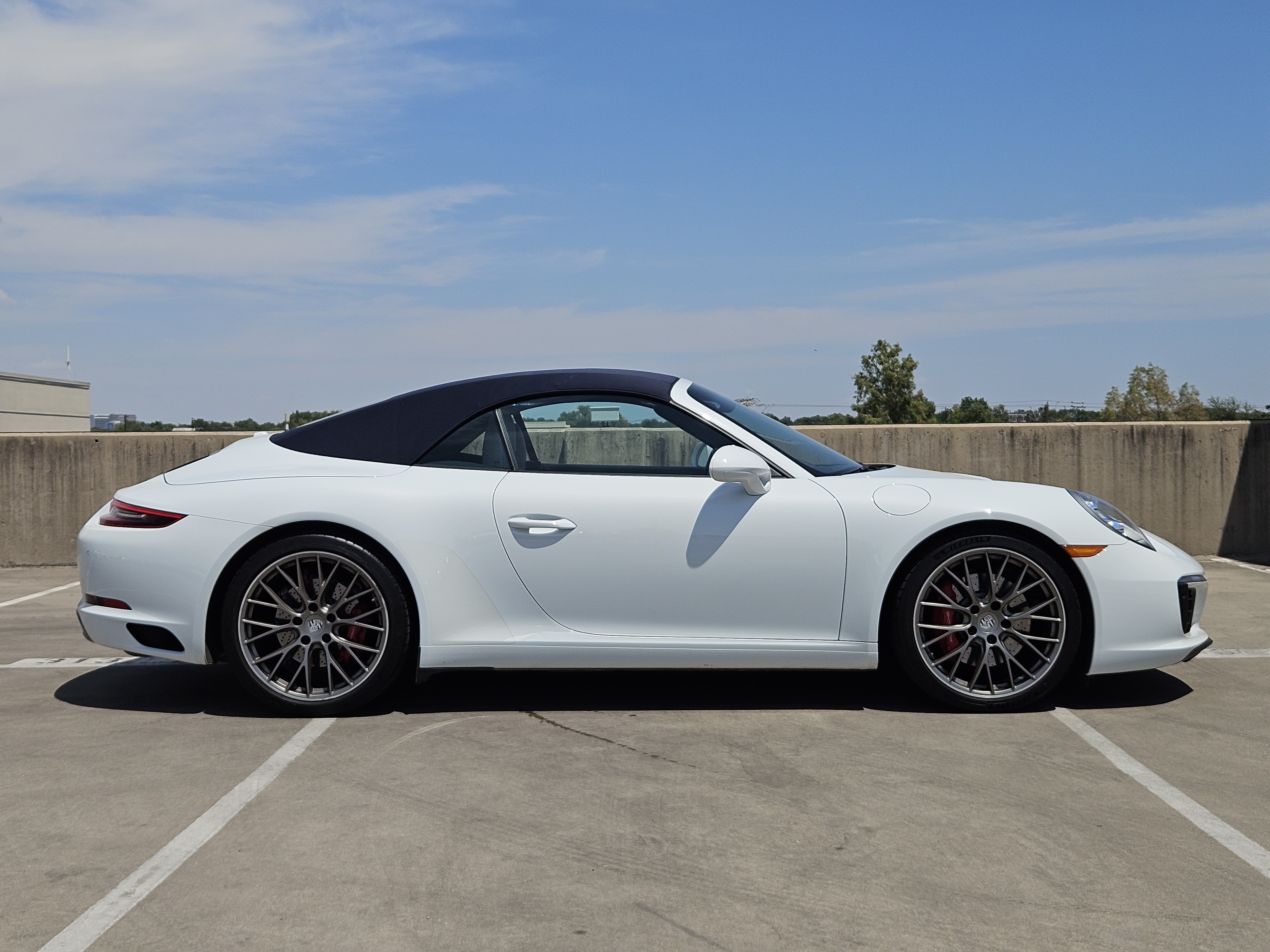 Certified 2019 Porsche 911 Carrera S RWD image 9