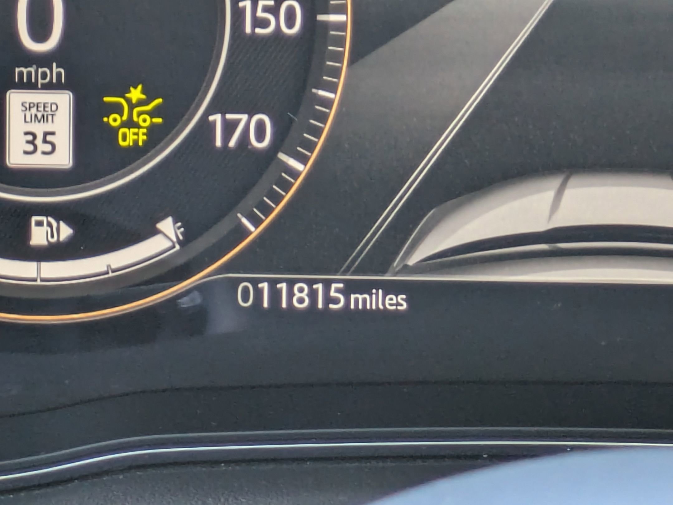 Used 2024 Jaguar E-PACE R-Dynamic SE image 11