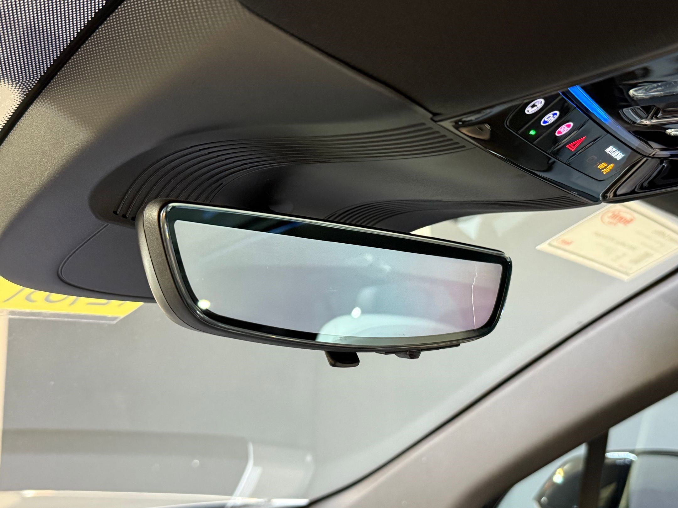 New 2026 Cadillac Vistiq Sport w/ LPO, Floor Liner Package image 18