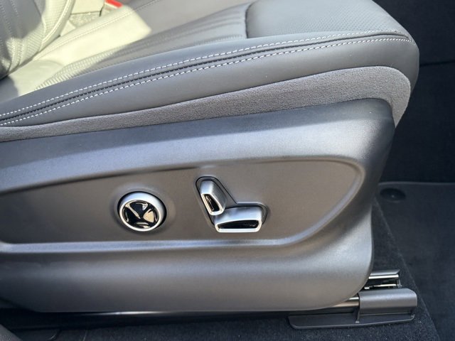 New 2026 Maserati Grecale Modena image 40