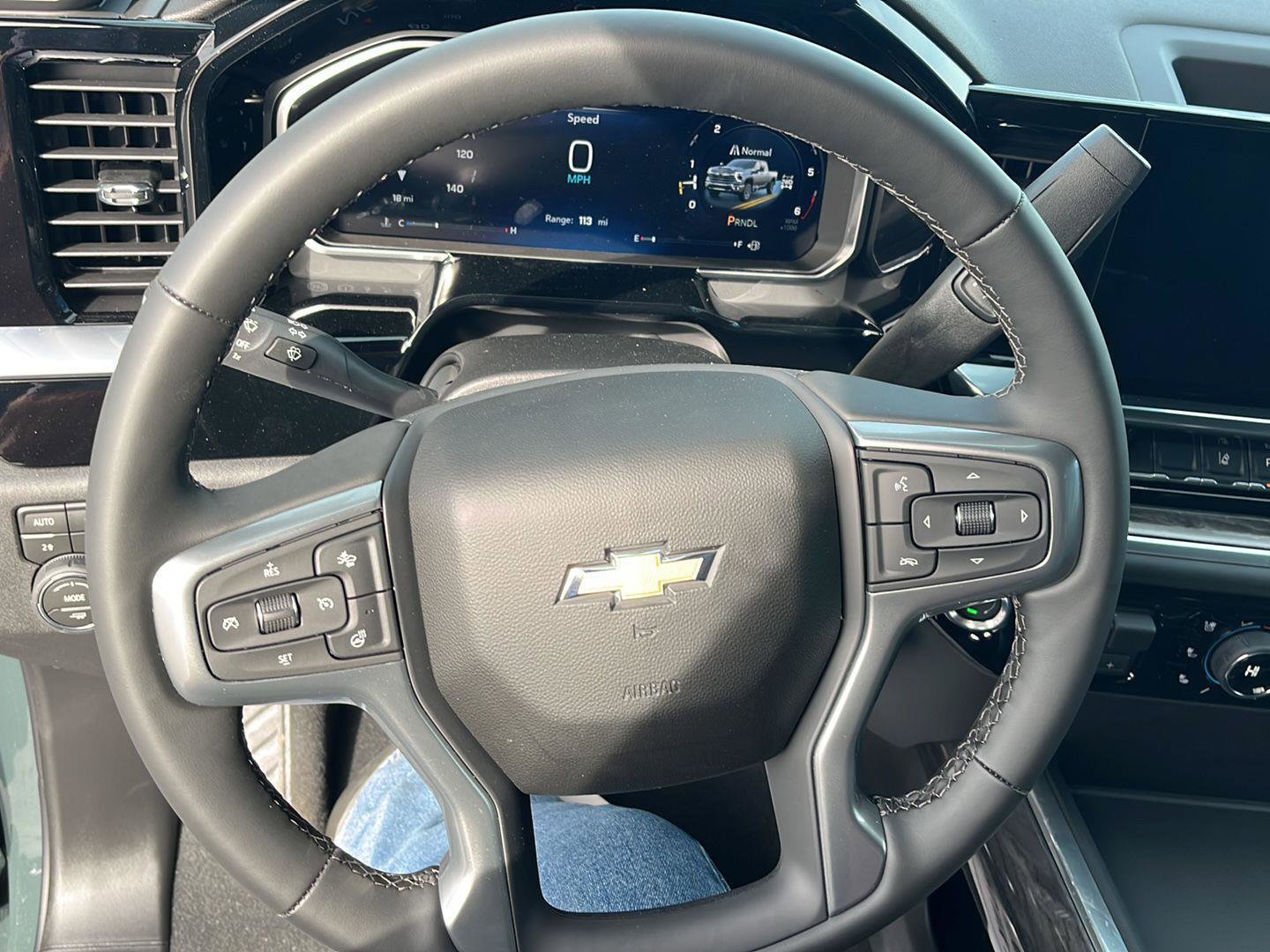 New 2026 Chevrolet Silverado 2500 LTZ w/ LTZ Plus Package AWD/4WD image 10