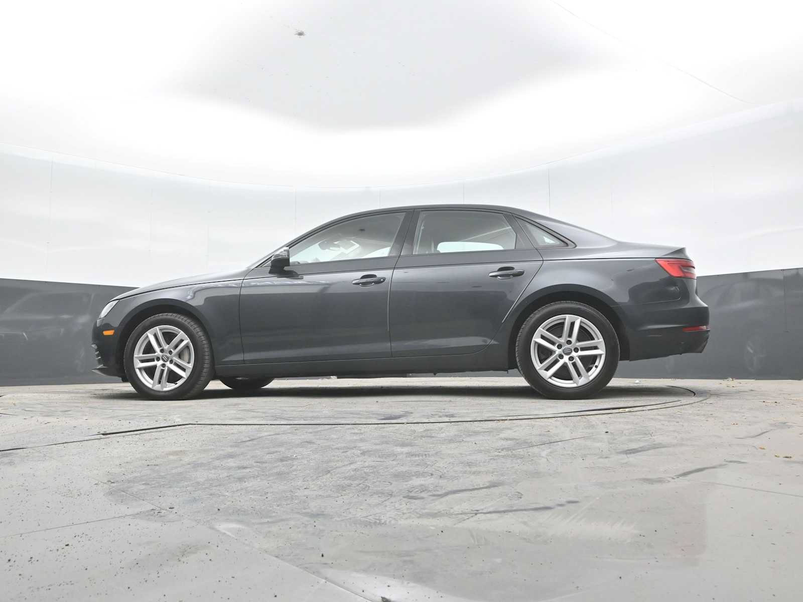 Used 2017 Audi A4 2.0T Premium FWD image 24