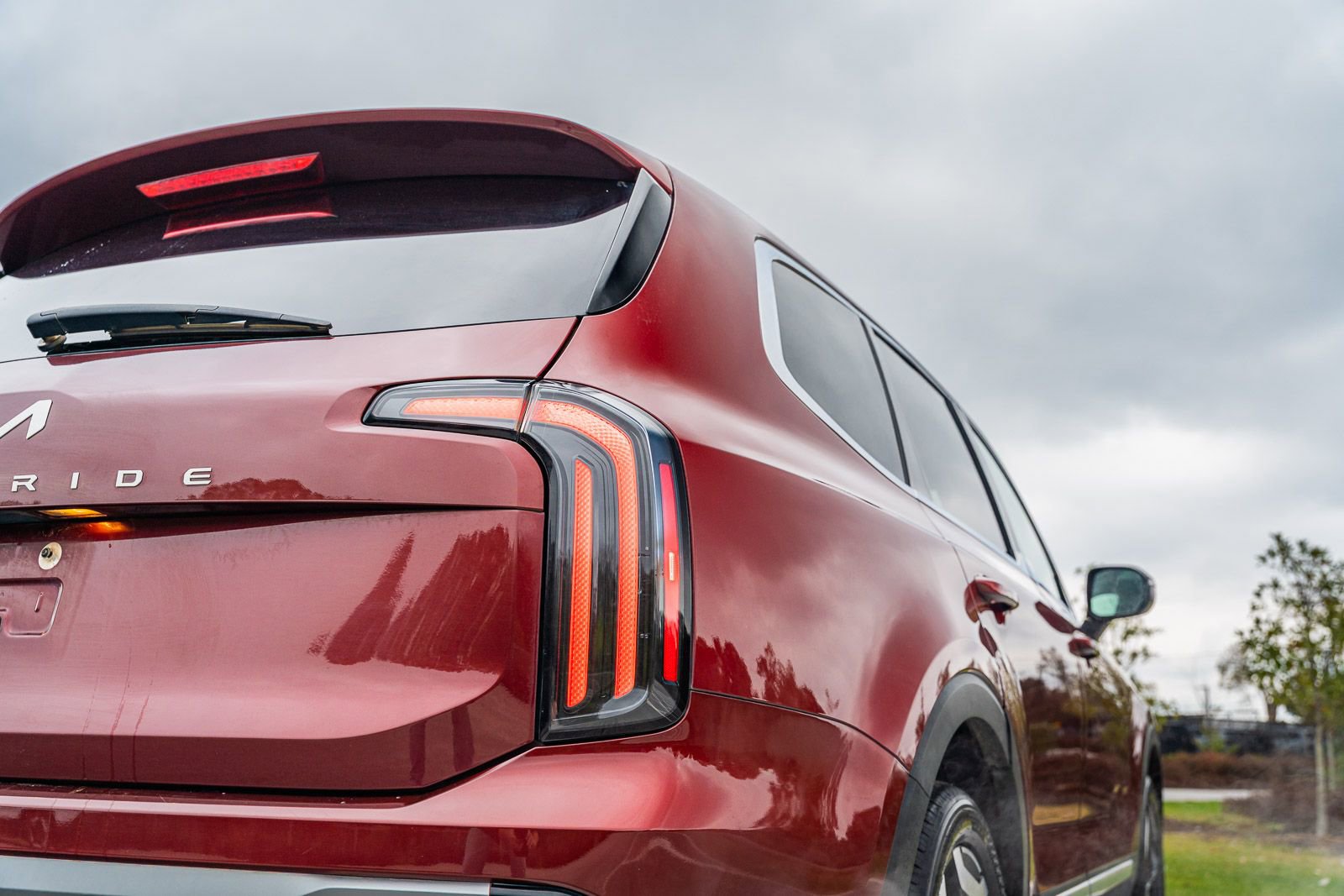 Used 2023 Kia Telluride EX w/ EX Captain's Chair Package image 16