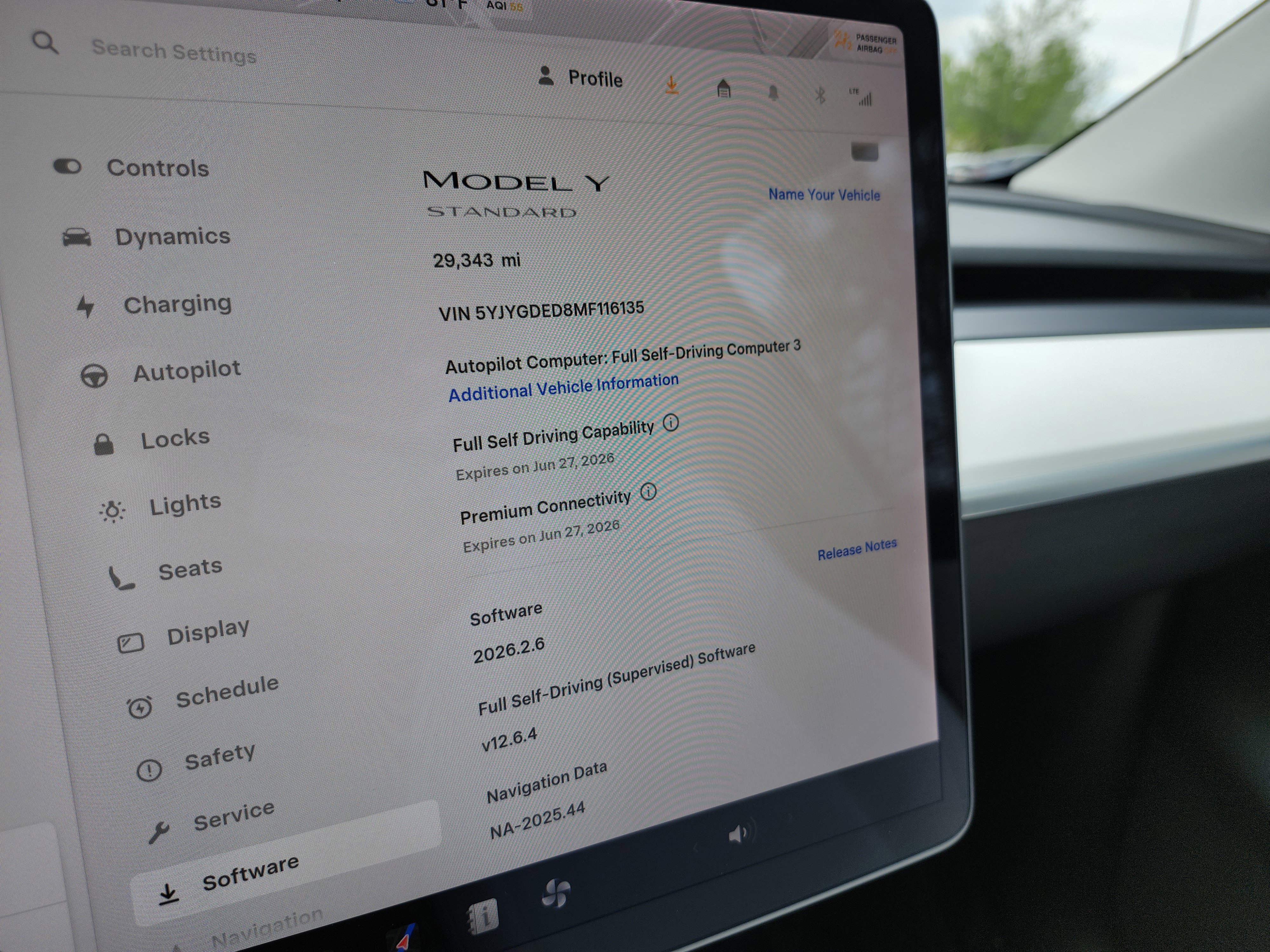 Used 2021 Tesla Model Y 2WD image 31