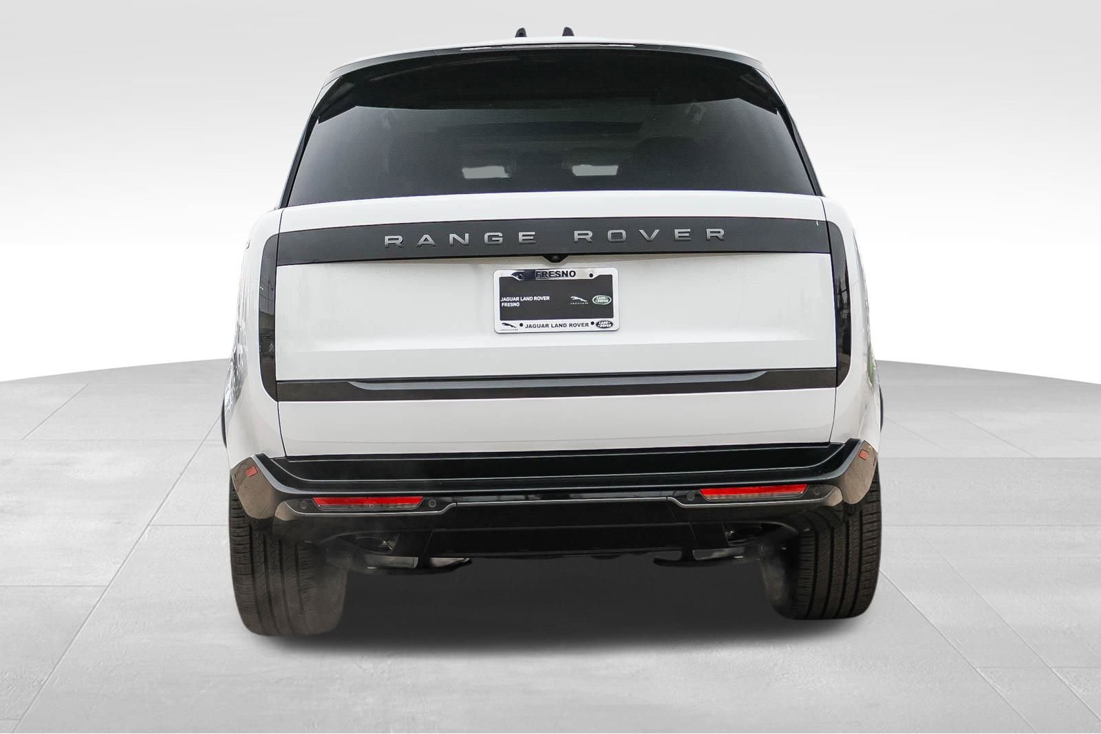 New 2025 Land Rover Range Rover SE image 5