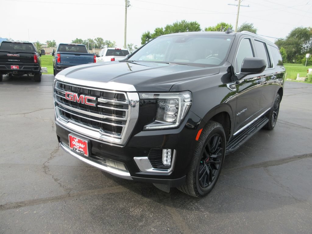 Certified 2023 GMC Yukon XL SLT AWD/4WD image 11