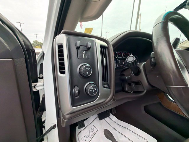 Used 2017 GMC Sierra 2500 SLT w/ Duramax Plus Package AWD/4WD image 68