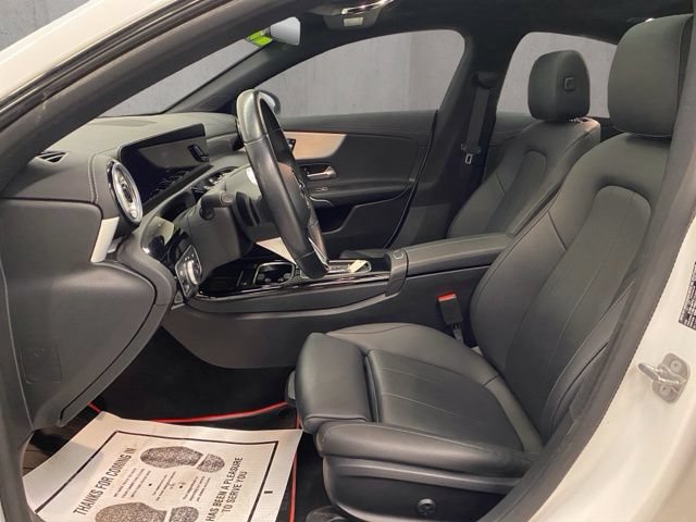 Used 2025 Mercedes-Benz CLA 250 4MATIC image 14