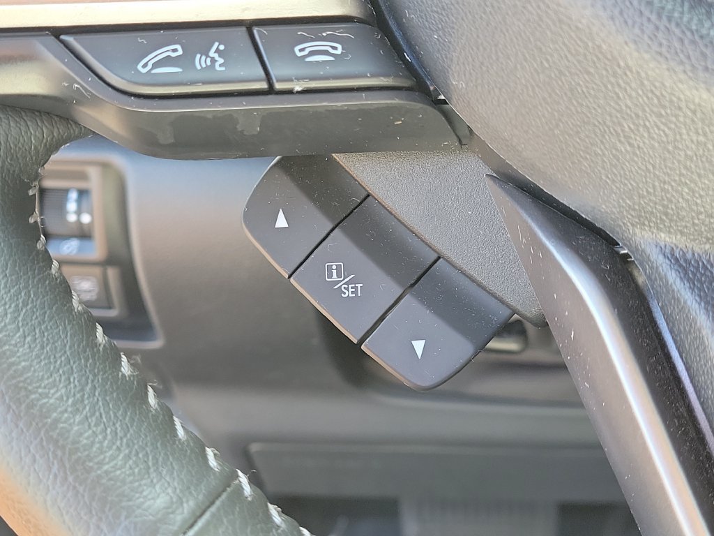 Certified 2022 Subaru Forester Touring AWD/4WD image 32