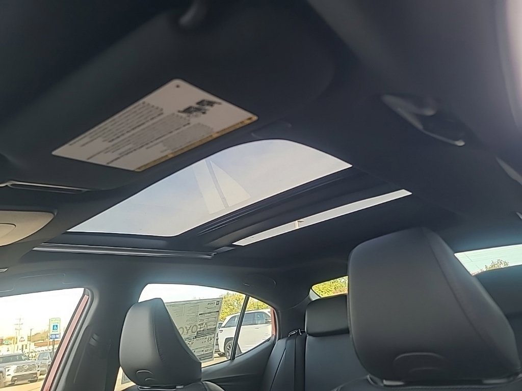 New 2026 Toyota Camry XSE AWD/4WD image 34