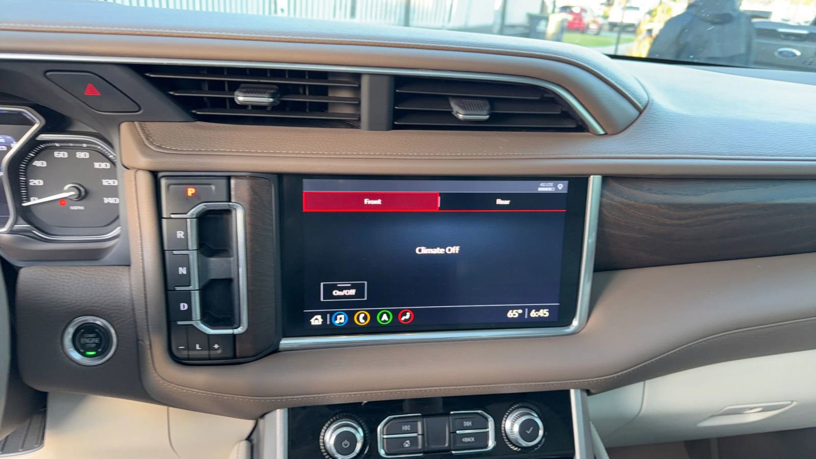 Used 2021 GMC Yukon XL Denali w/ Denali Ultimate Package image 18