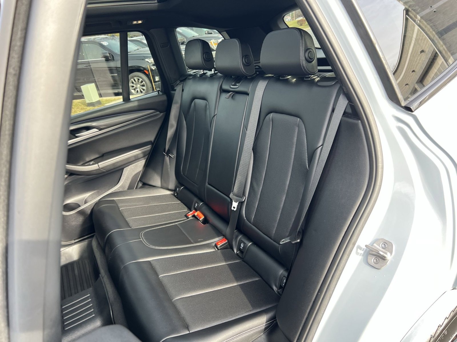 Used 2024 BMW X3 xDrive30i w/ M Sport Package image 25