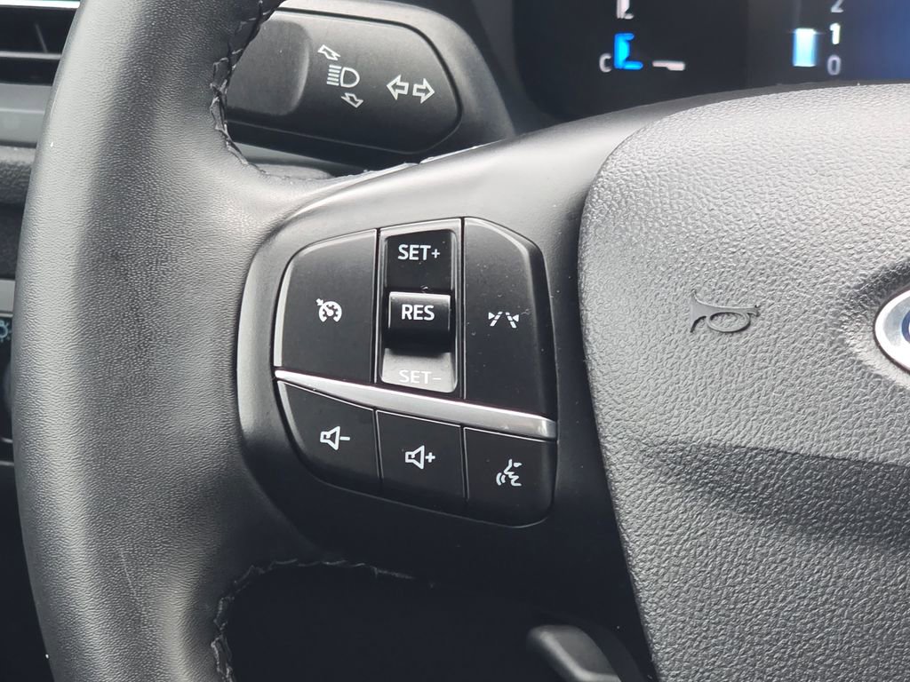 Used 2023 Ford Escape Active image 17