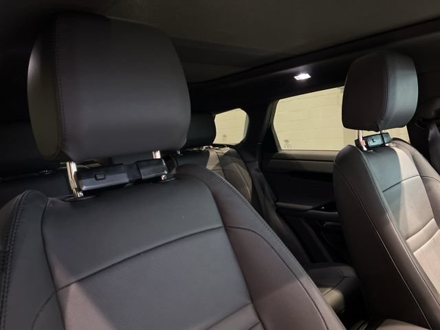 Used 2025 Land Rover Range Rover Evoque S AWD/4WD image 52