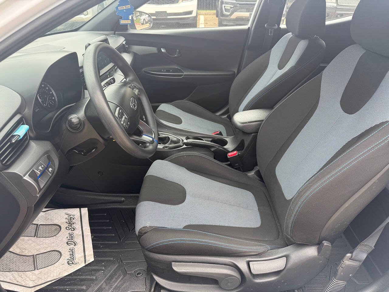 Used 2019 Hyundai Veloster 2.0 FWD image 10