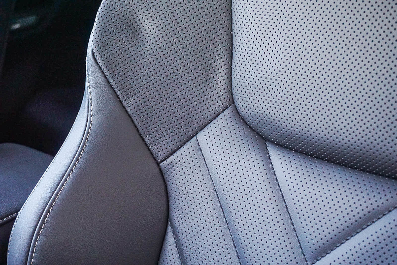 New 2026 Lexus NX 450h+ AWD w/ Luxury Package image 26