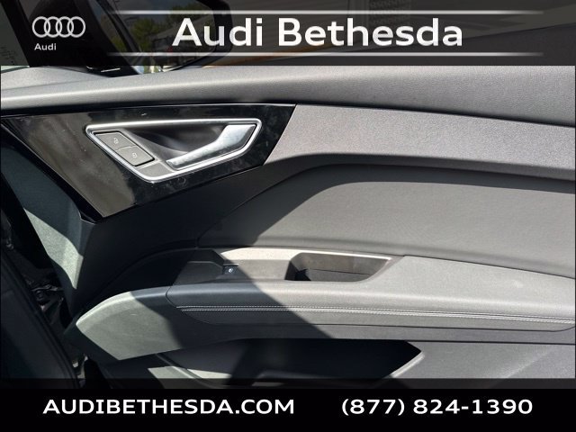Used 2024 Audi Q4 e-tron Premium Plus w/ Premium Plus AWD/4WD image 32