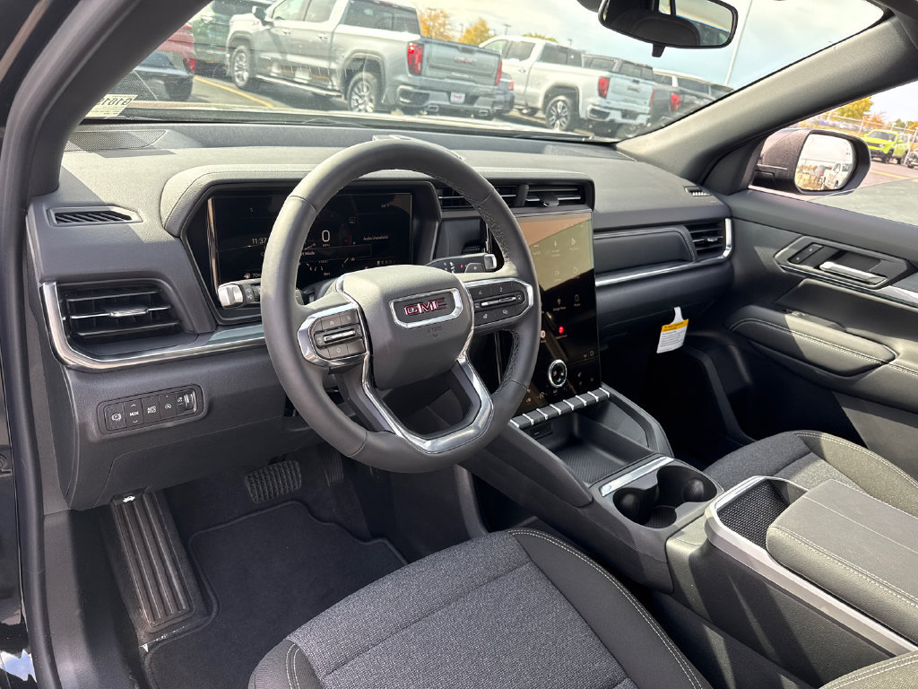 New 2027 GMC Terrain Elevation w/ Black Edition FWD image 18