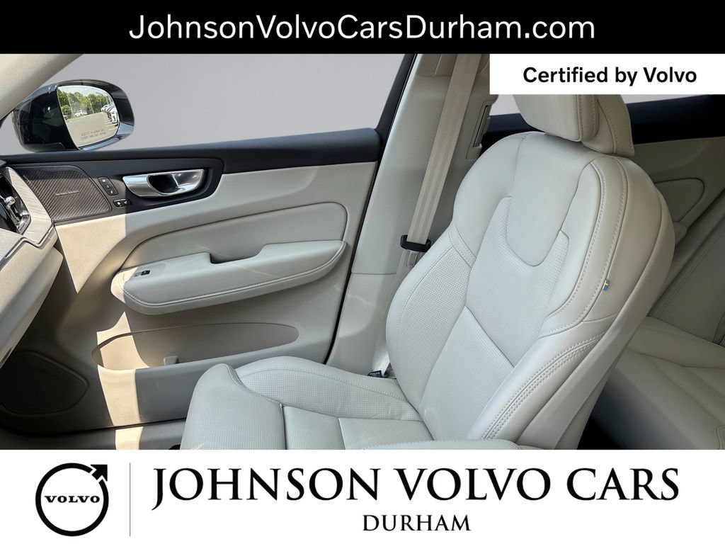 Certified 2024 Volvo XC60 T8 Ultimate w/ Protection Package Premier AWD/4WD image 29