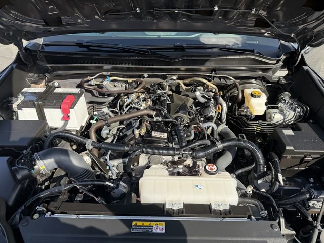 Used 2025 Toyota Tacoma SR5 RWD image 20