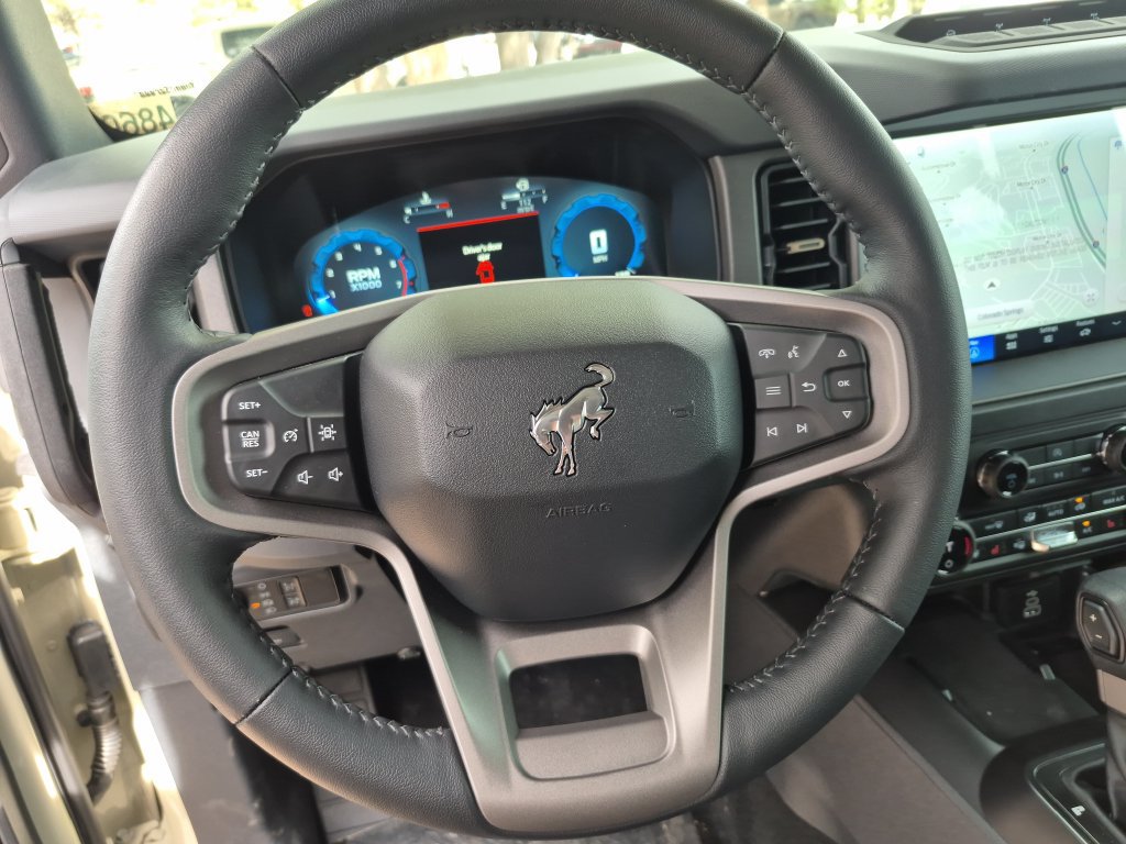 New 2026 Ford Bronco Badlands w/ Sasquatch Package AWD/4WD image 13