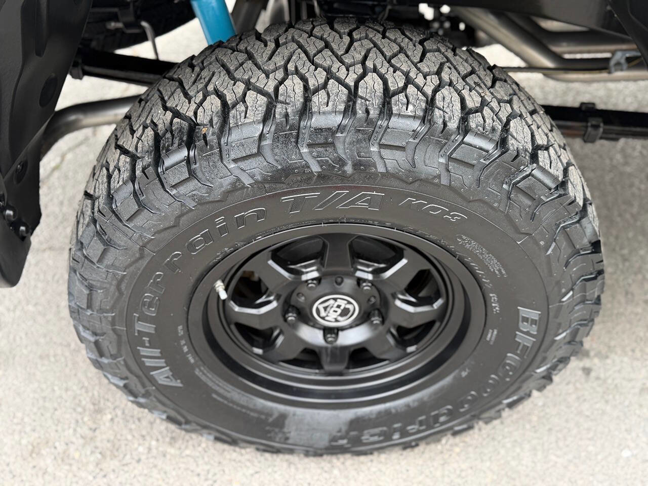 Used 2017 Toyota Tundra Limited w/ Limited Premium Package AWD/4WD image 43