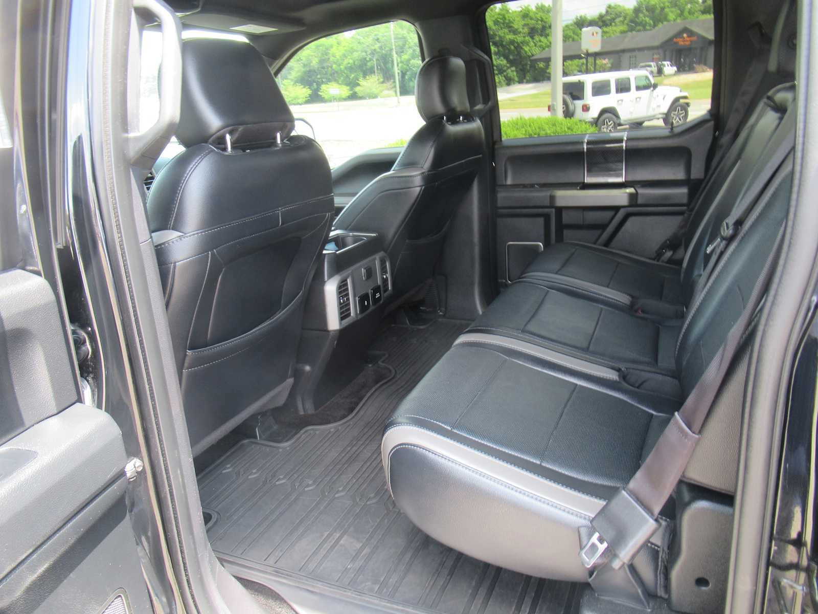 Used 2018 Ford F150 Raptor w/ Equipment Group 802A Luxury image 43