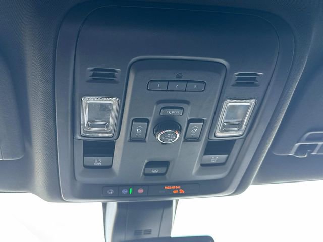 Used 2021 GMC Yukon AT4 w/ AT4 Premium Plus Package image 37