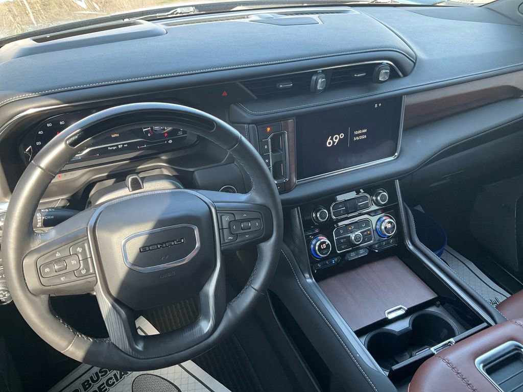 Used 2024 GMC Yukon Denali Ultimate image 25