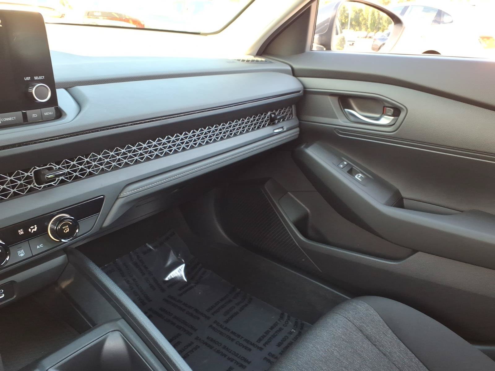 Certified 2023 Honda Accord LX image 21