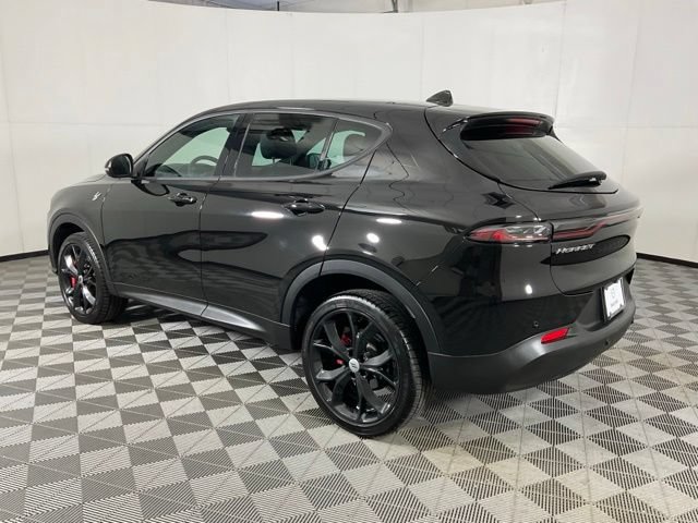 Used 2023 Dodge Hornet GT w/ Track Pack AWD/4WD image 3