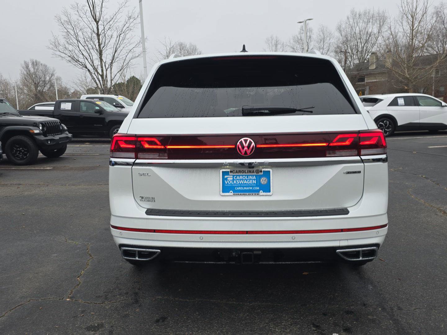 New 2026 Volkswagen Atlas SEL Premium R-Line image 5