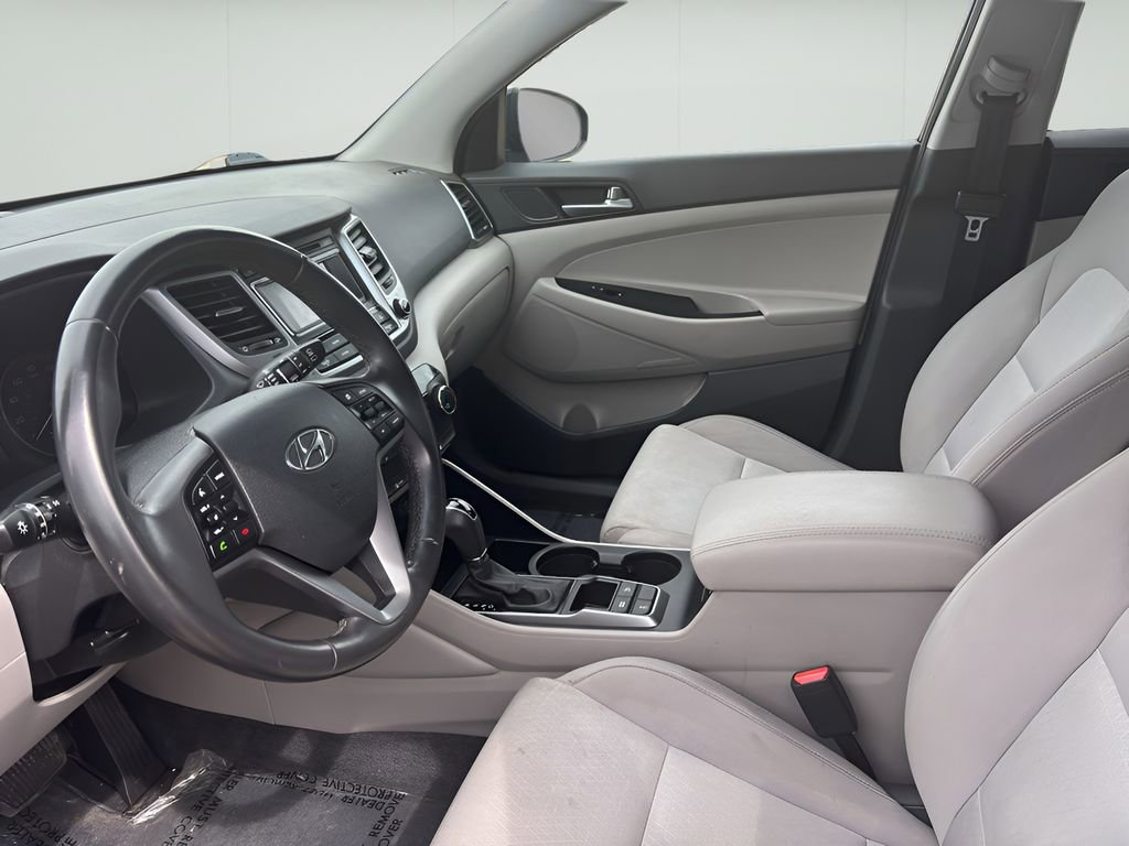 Used 2016 Hyundai Tucson Sport image 29