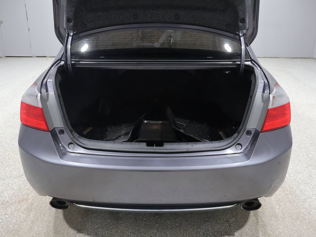 Used 2015 Honda Accord Sport image 18